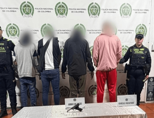Cuatro capturados con un arma de fuego: estaban invadiendo el carril de TransMilenio en Chapinero