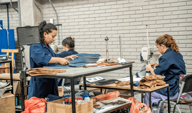 Estudio revela que las mujeres en Bogotá ganan menos que los hombres, pese a tener mayor nivel educativo