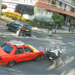 Motociclista resulta herido tras fuerte accidente en la carrera 17A con calle 102, en Usaquén