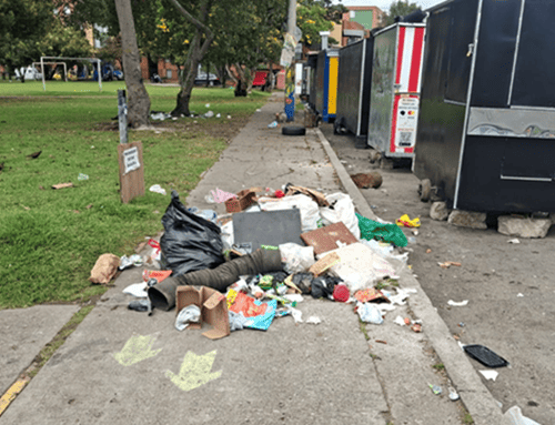 Basuras se toman los alrededores del Colegio Distrital Compartir y generan preocupación entre los vecinos