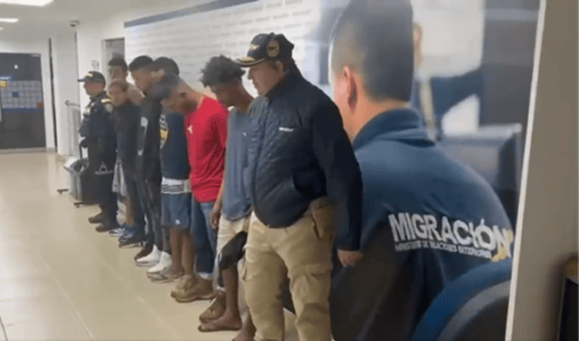 Más de 140 infracciones llevaron a la expulsión de seis venezolanos en Bucaramanga