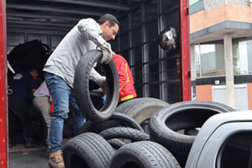 Barrios Unidos le dice adiós a 400 llantas abandonadas en sus calles