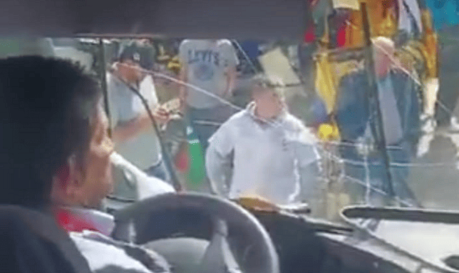 Violenta reacción tras choque entre un bus del SITP y otro vehículo en Bogotá