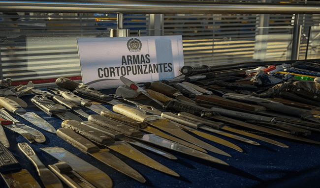 Plan Desarme deja más de 25.700 armas blancas incautadas en TransMilenio durante 2026