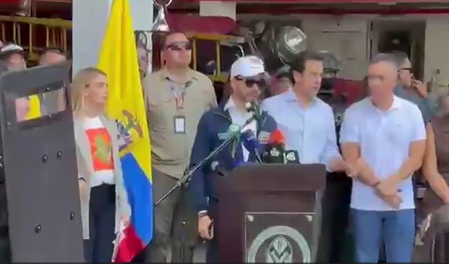 De La Espriella anuncia alivio en servicios públicos para afectados en Risaralda