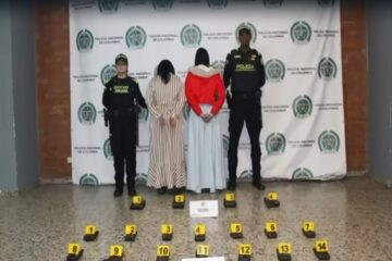 Capturan a dos mujeres con 10 kilos de droga adherida al cuerpo en El Dorado