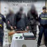 Capturan a tres presuntos apartamenteros en Lagos de Torca, Suba: tenían computadores y un rifle neumático