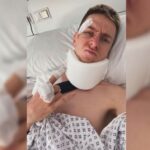 Tadej Pogacar reaparece en el hospital tras su aparatosa caída en la Vuelta a España