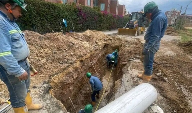 La Gobernación de Boyacá y la Alcaldía de Duitama avanzan en obras de infraestructura vial y de acueducto en diferentes sectores del municipio.