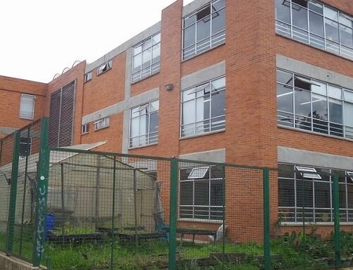¿Qué ocurrió a la salida del colegio en Tibabuyes Universal? Estudiante resultó herido con un machete durante una riña