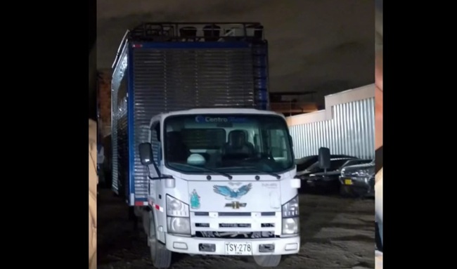 Familia en Suba denuncia robo de camión de trabajo