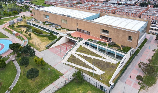 Madre denuncia robo a menor de edad cuando se dirigía a su colegio cerca al CEFE de Fontanar