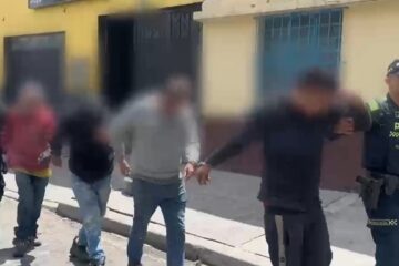 Cuatro capturados cuando desguazaban un vehículo hurtado en el barrio Restrepo