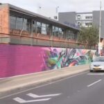Estudiantes transforman puntos críticos de basura en Suba con murales de conciencia ambiental