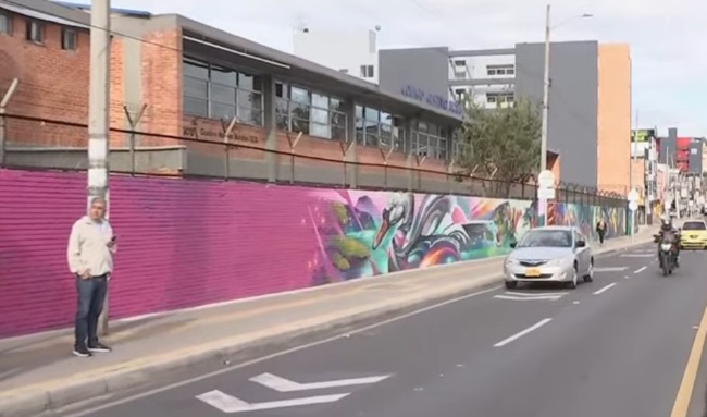 Estudiantes transforman puntos críticos de basura en Suba con murales de conciencia ambiental