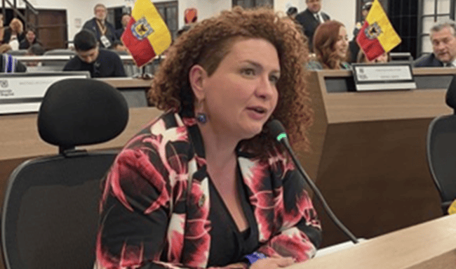 Debate en el Concejo de Bogotá por denuncias sobre posibles cambios laborales en la Secretaría de Educación