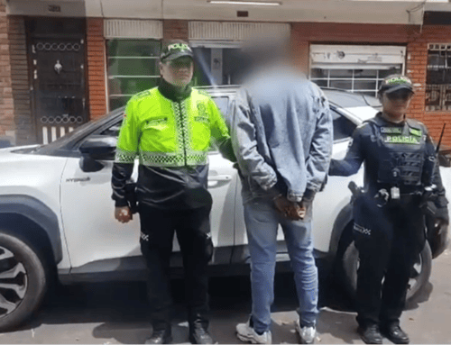 Conductor secuestrado durante un falso servicio fue rescatado; Policía recuperó la camioneta y capturó a un presunto implicado