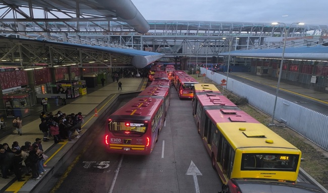 Siniestro vial colapsa Portal Américas de TransMilenio