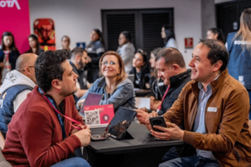 Emprendedores y pequeños negocios de Bogotá recibirán apoyo para crecer con herramientas digitales