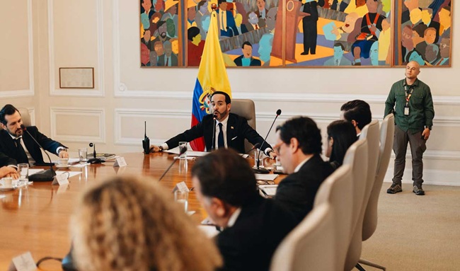 De la Espriella anuncia plan de choque para atender crisis de salud