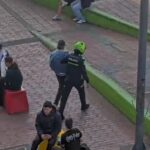Cámaras de videovigilancia permitieron detectar y capturar a un adulto mayor expendiendo estupefacientes en el Parque de los Hippies