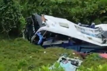 Accidente de bus deja varios heridos en Puerto Berrío Antioquia