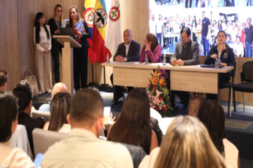 Víctimas de Cundinamarca reciben certificación del SENA