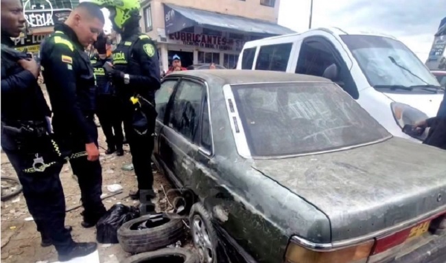 Encuentran cuerpo sin vida dentro de un vehículo abandonado en Aures, Suba