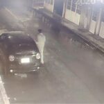 Alerta en Bilbao, Suba: hombre habría abierto un vehículo y robado el kit de carretera durante la madrugada