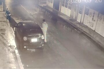 Alerta en Bilbao, Suba: hombre habría abierto un vehículo y robado el kit de carretera durante la madrugada