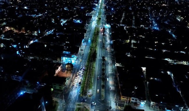 Aprueban nuevo impuesto en Bogotá para financiar alumbrado público