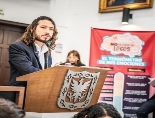 Concejal Julián Sastoque presenta proyecto para cuidar la salud mental en universidades