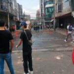 Enfrentamientos en San Andresito tras operativo de decomiso de mercancía