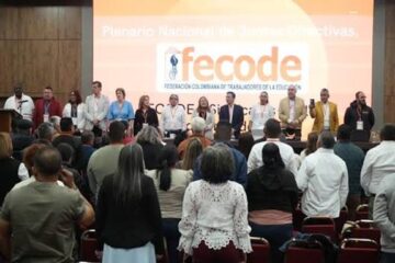 Fecode y centrales obreras convocan movilización nacional y preparan paro en noviembre