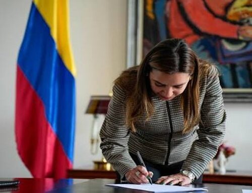 Procuraduría investiga a ex secretaria General de Supersolidaria por presuntas irregularidades en contrato