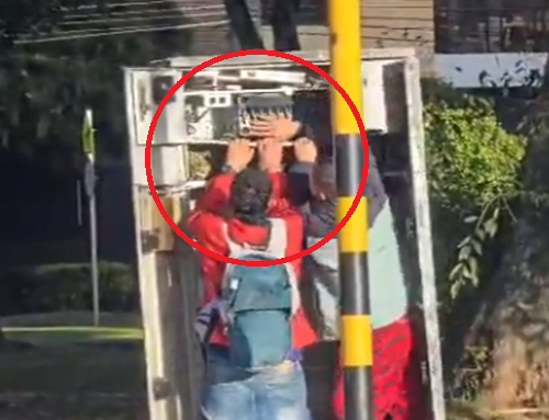 Capturan a dos hombres tras ser sorprendidos robando equipos de telecomunicaciones en Usaquén