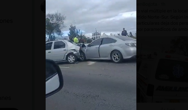 ¡Siniestro vial múltiple en Suba deja dos personas lesionadas en la Autopista Norte!