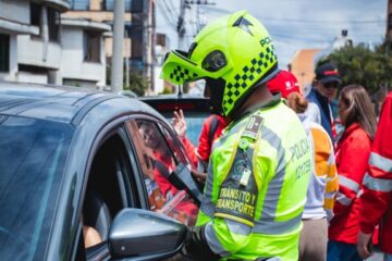 Usaquén recupera 1.500 metros cuadrados de espacio público durante operativos de control