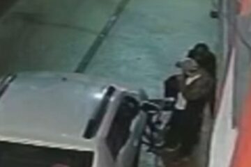 Noticias de Suba: armado con pistola, delincuente en bicicleta atracó a un hombre frente a su casa en Aures 1