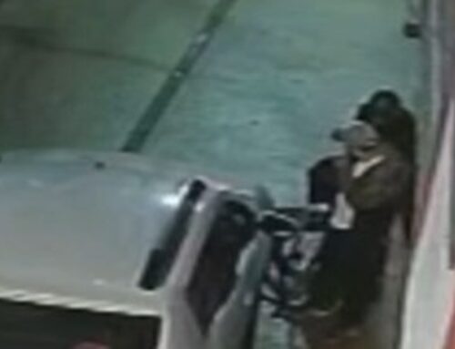 Noticias de Suba: armado con pistola, delincuente en bicicleta atracó a un hombre frente a su casa en Aures 1