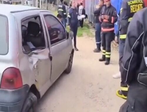¡Última Hora!  Tren de la Sabana colisionó con un vehículo Twingo en Cajicá