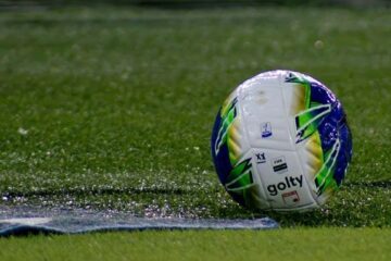 Antonio Díaz anuncia su salida del Real Cartagena tras disturbios