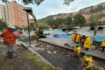 Daño en tubería deja sin agua a vecinos del norte de Bogotá