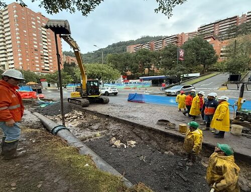 Daño en tubería deja sin agua a vecinos del norte de Bogotá