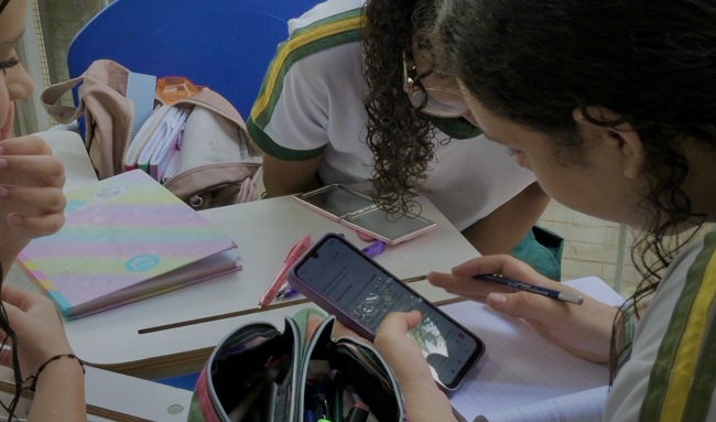 Medellín capacita a 3.000 estudiantes en seguridad digital