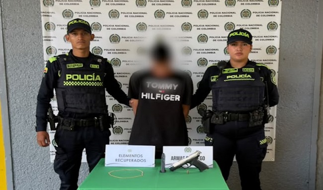 Capturado en Suba un joven de 19 años señalado de hurtar una cadena de oro y lesionar a un ciudadano con arma traumática