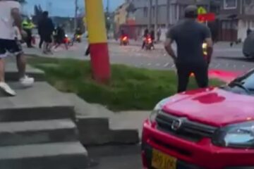Vecinos retienen a dos presuntos ladrones en Villa Andrea II, Bosa