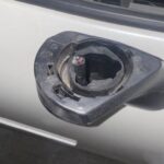 En segundos se llevó el espejo de una camioneta: así quedó grabado el hurto en Granada Norte, Suba