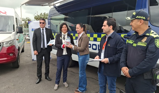 Terminal de Bogotá refuerza la seguridad de los viajeros durante la semana de receso