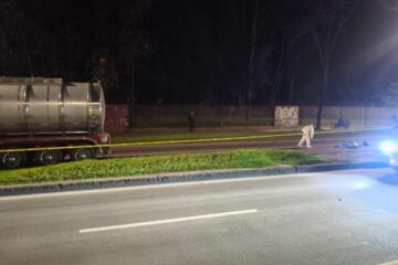 Peatón murió tras ser arrollado por una tractomula en la avenida Boyacá, en Suba